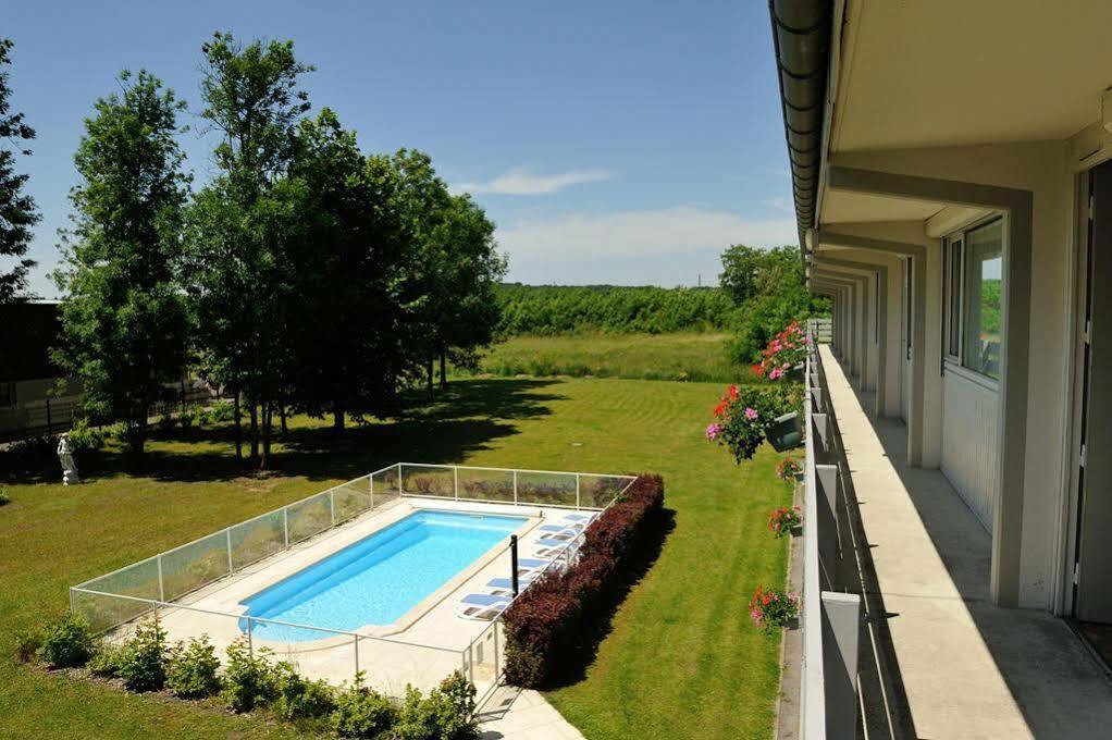 Brit Hotel Confort Nancy Lunéville Buitenkant foto